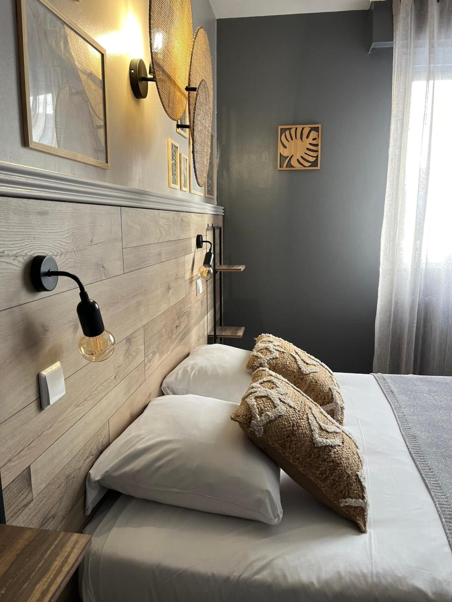 Acadie Saint Victor - Hotel Restaurant - Face Mer - Chatelaillon Plage Экстерьер фото