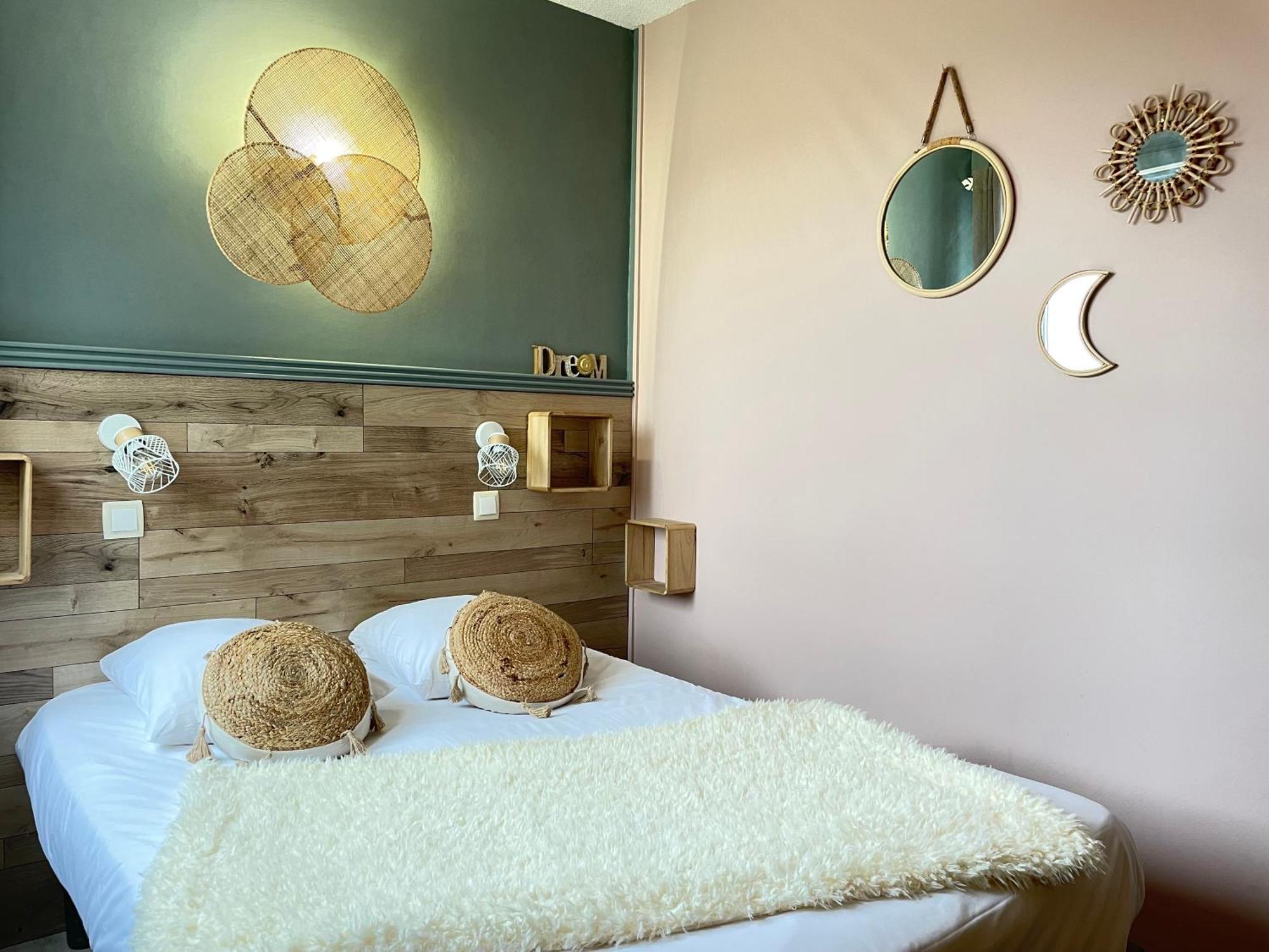 Acadie Saint Victor - Hotel Restaurant - Face Mer - Chatelaillon Plage Экстерьер фото