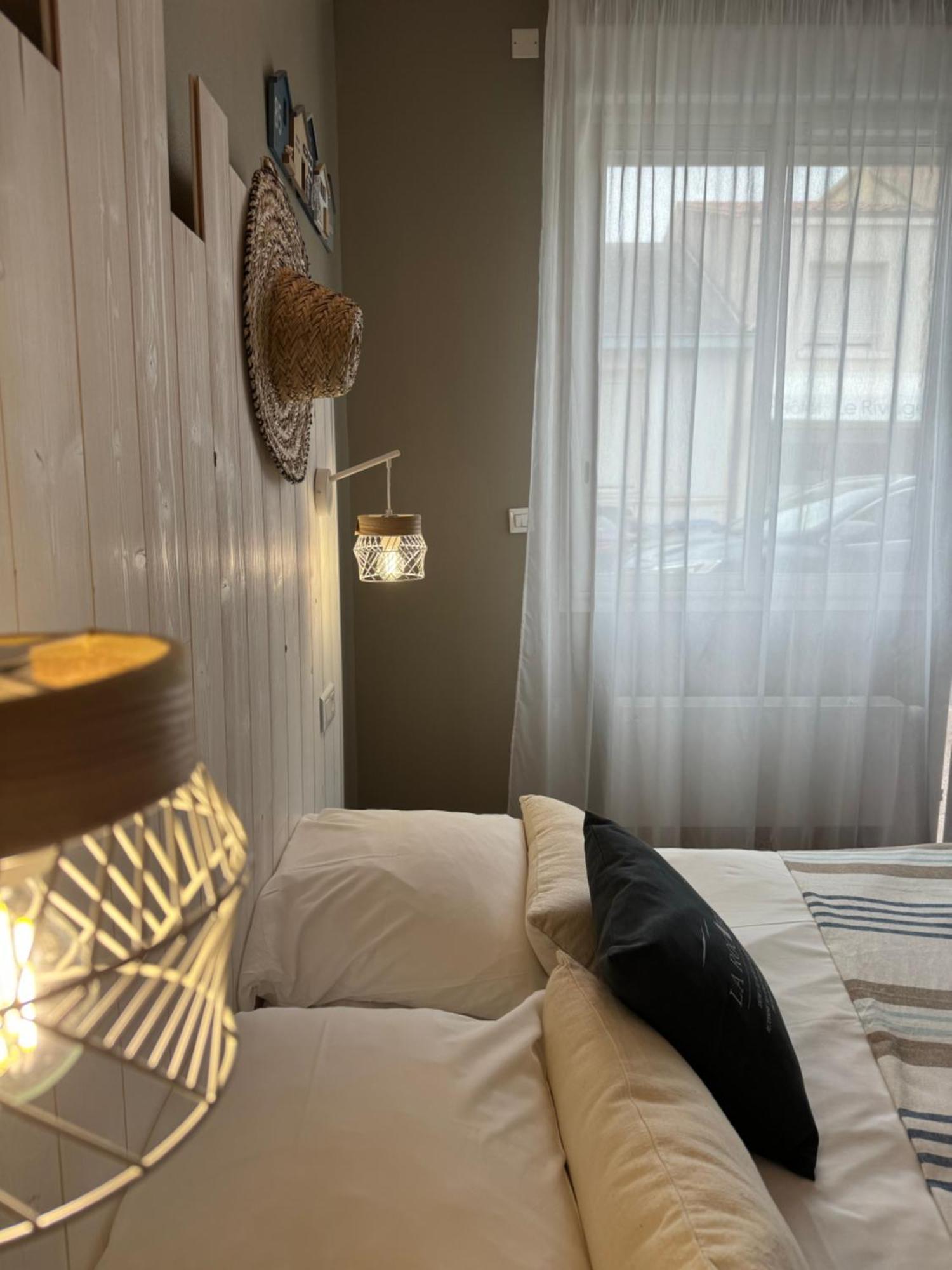Acadie Saint Victor - Hotel Restaurant - Face Mer - Chatelaillon Plage Экстерьер фото