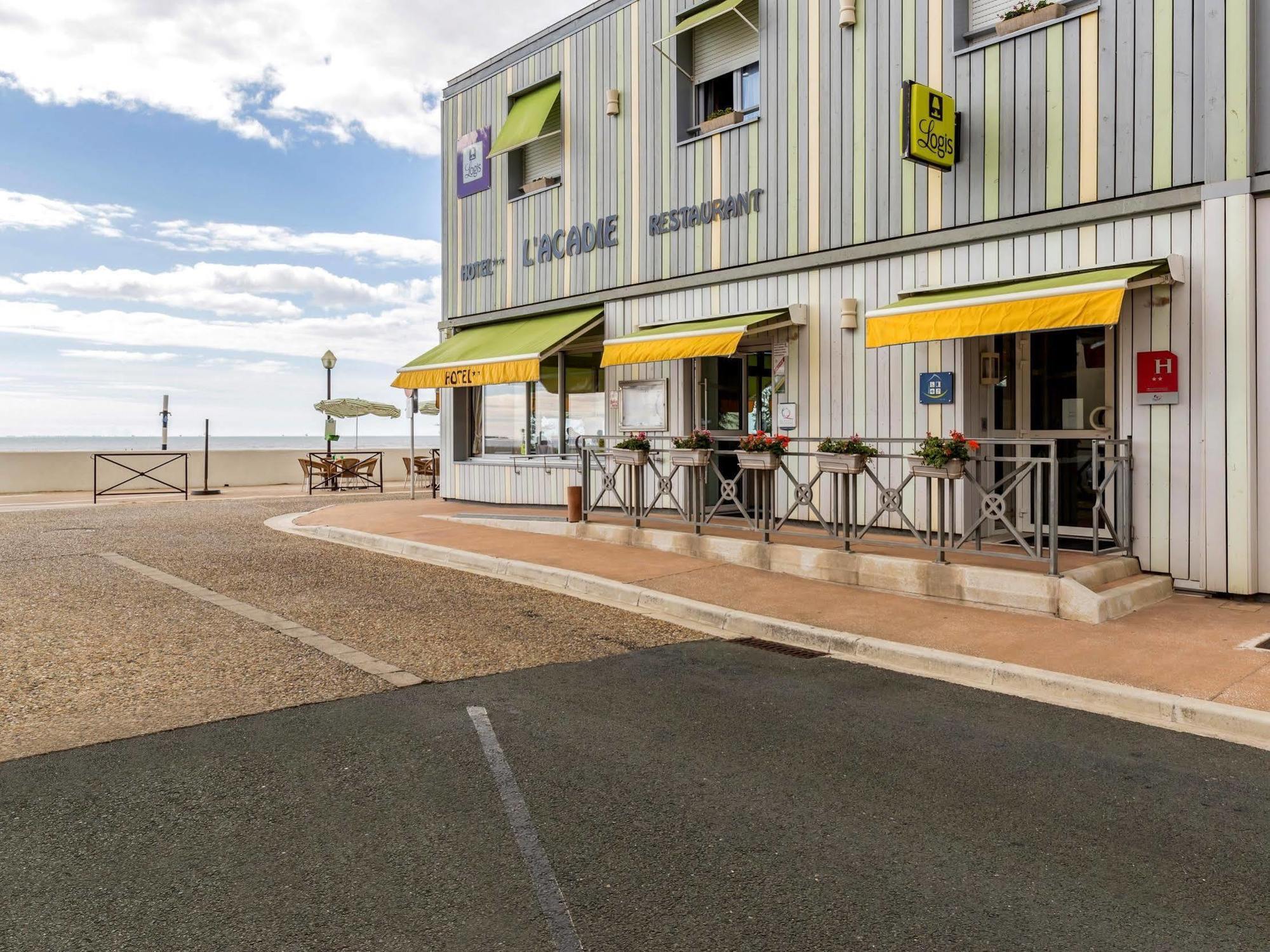 Acadie Saint Victor - Hotel Restaurant - Face Mer - Chatelaillon Plage Экстерьер фото